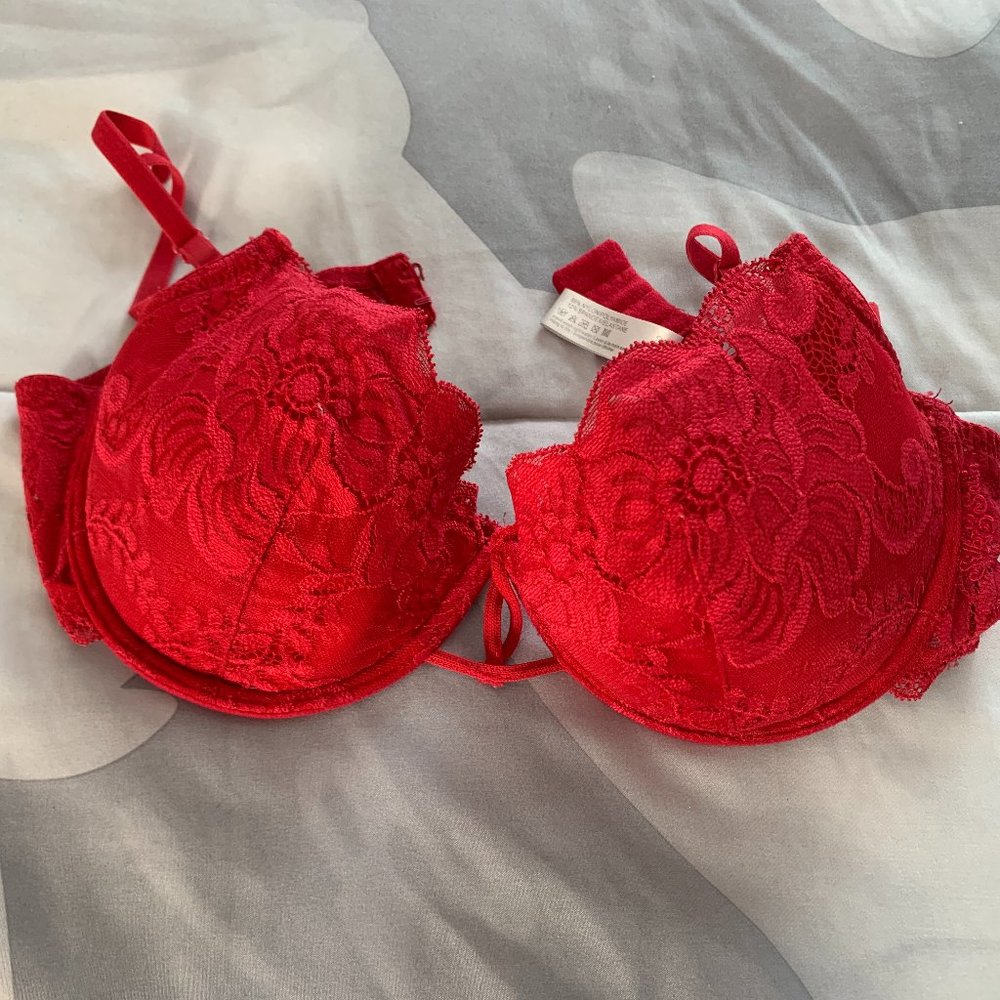 Silk & Satin Red Bra, C36.